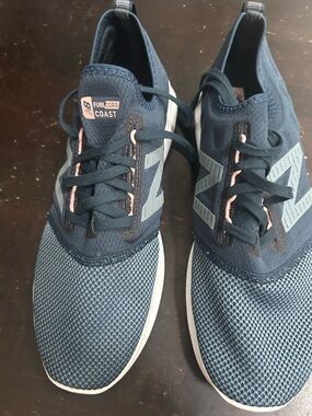 New Balance Navy and Light Blue Knit Running Sneakers
